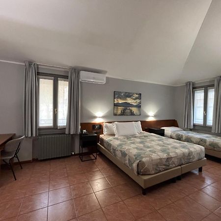 Villa Nasti Hotel Ristorante Canzo Esterno foto