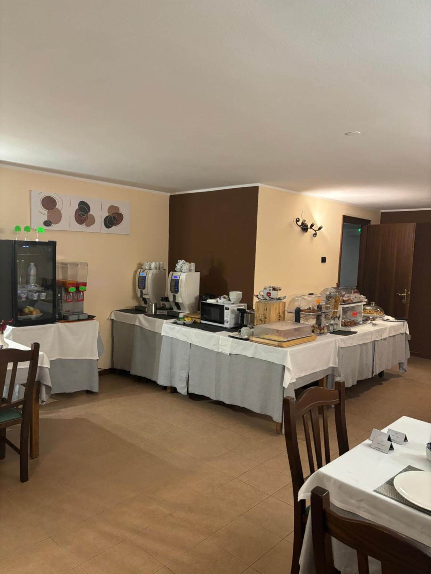 Villa Nasti Hotel Ristorante Canzo Esterno foto