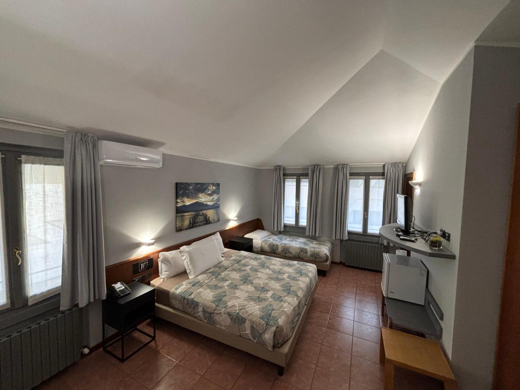 Villa Nasti Hotel Ristorante Canzo Esterno foto