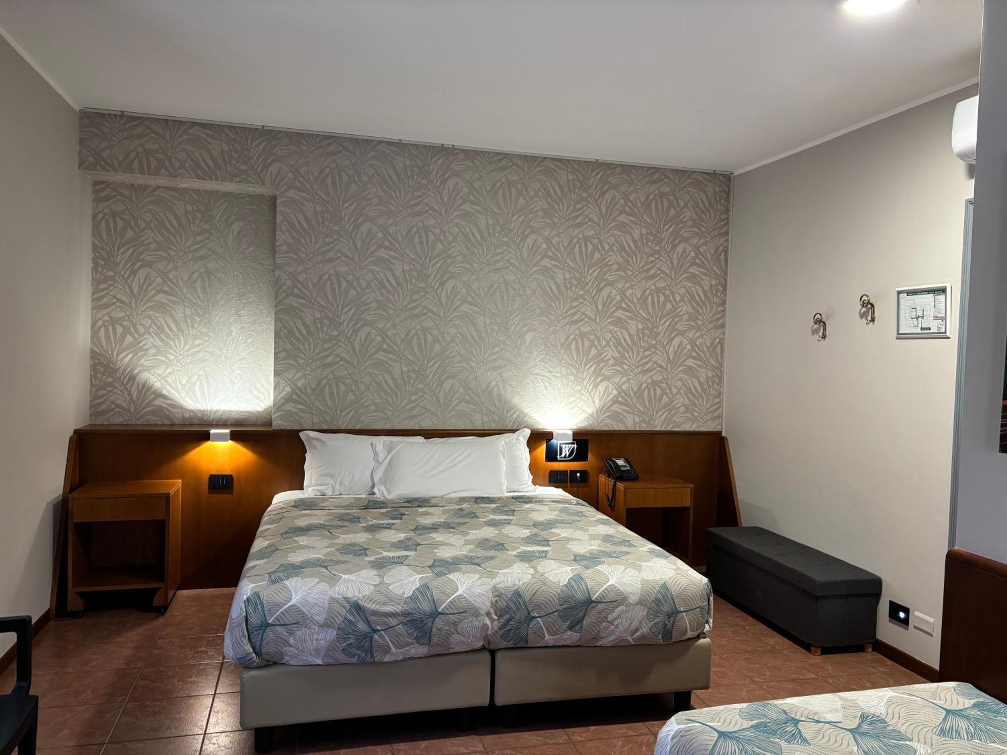 Villa Nasti Hotel Ristorante Canzo Esterno foto